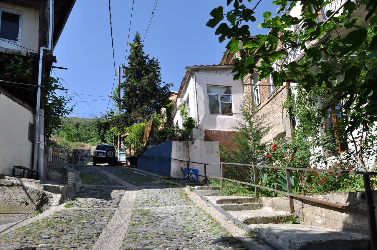 M42 Hostel Tiflis Exterior foto