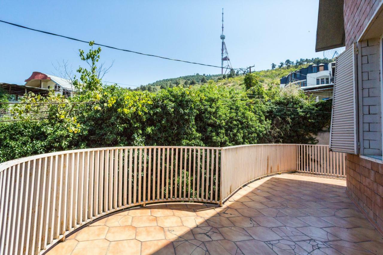 M42 Hostel Tiflis Exterior foto